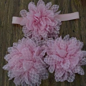 Baby sandals with matching headbands